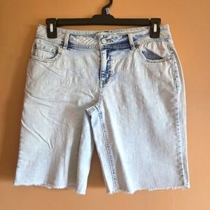 Cato Curvy Light Stonewashed Shorts, 4